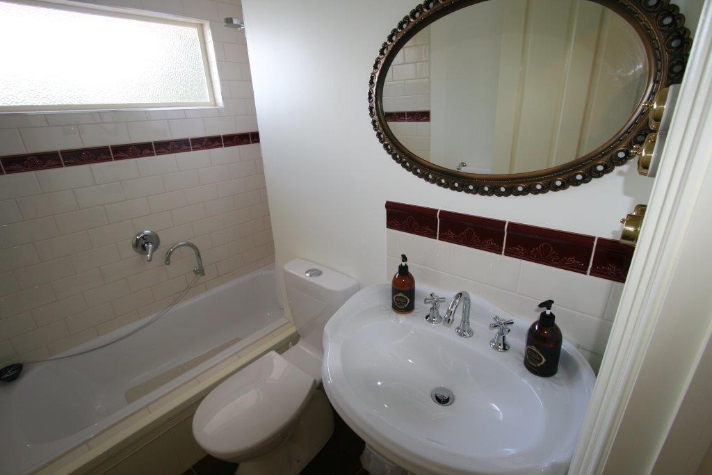 Guest house Annies Garden 2*