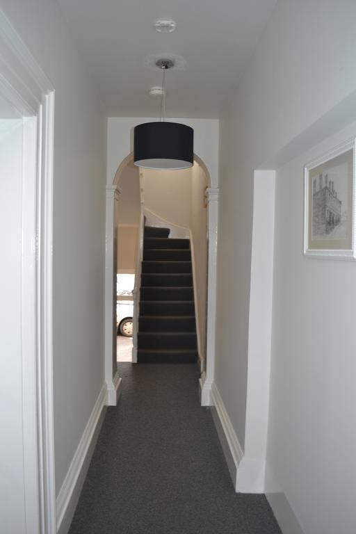 Portsea Place Apartment *