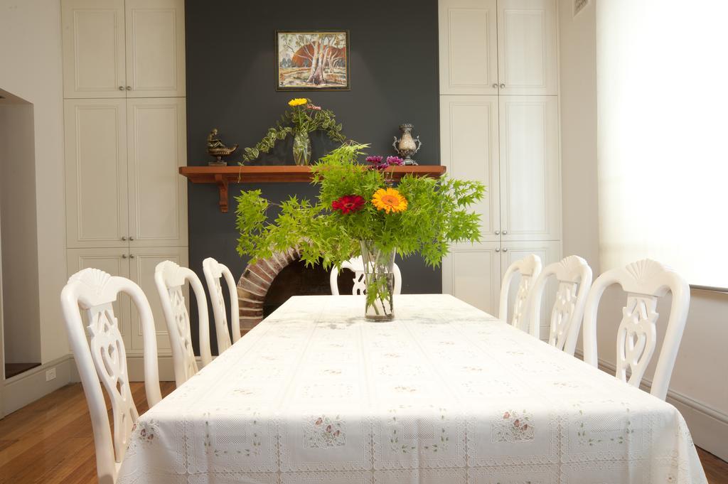 Bed & Breakfast Lowena Cafe And 3*