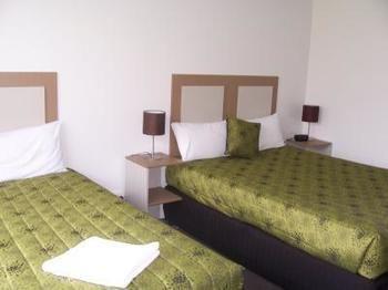 Inn Mornington 3*