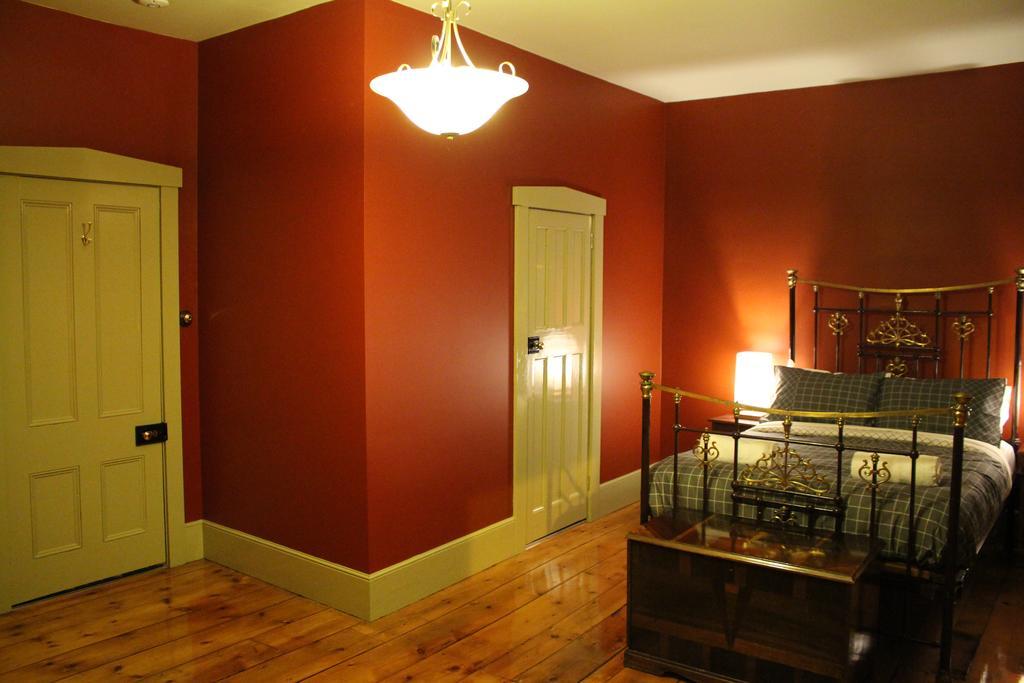 Inn The Tasmanian 2*