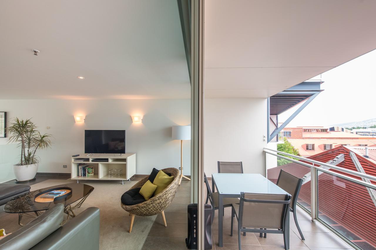 Sullivans Cove 5* Hobart