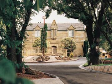 Quest Trinity House Aparthotel 3*