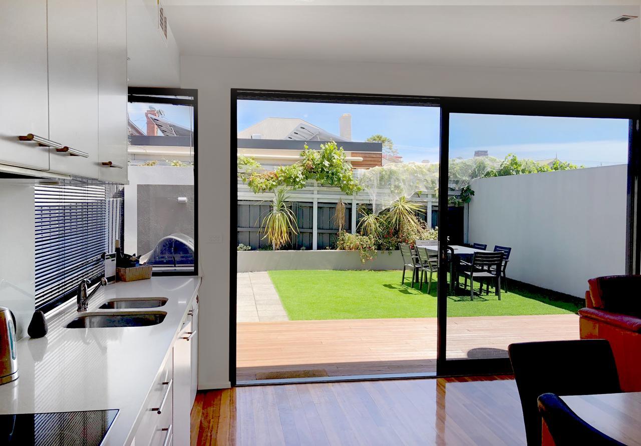 Sullivans Cove 5* Hobart