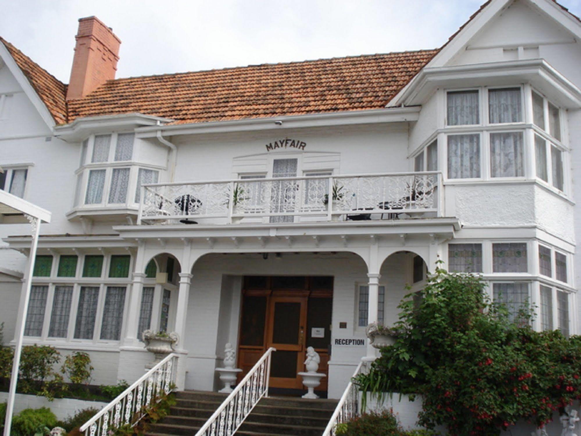 Mayfair On Cavell Motel 3*