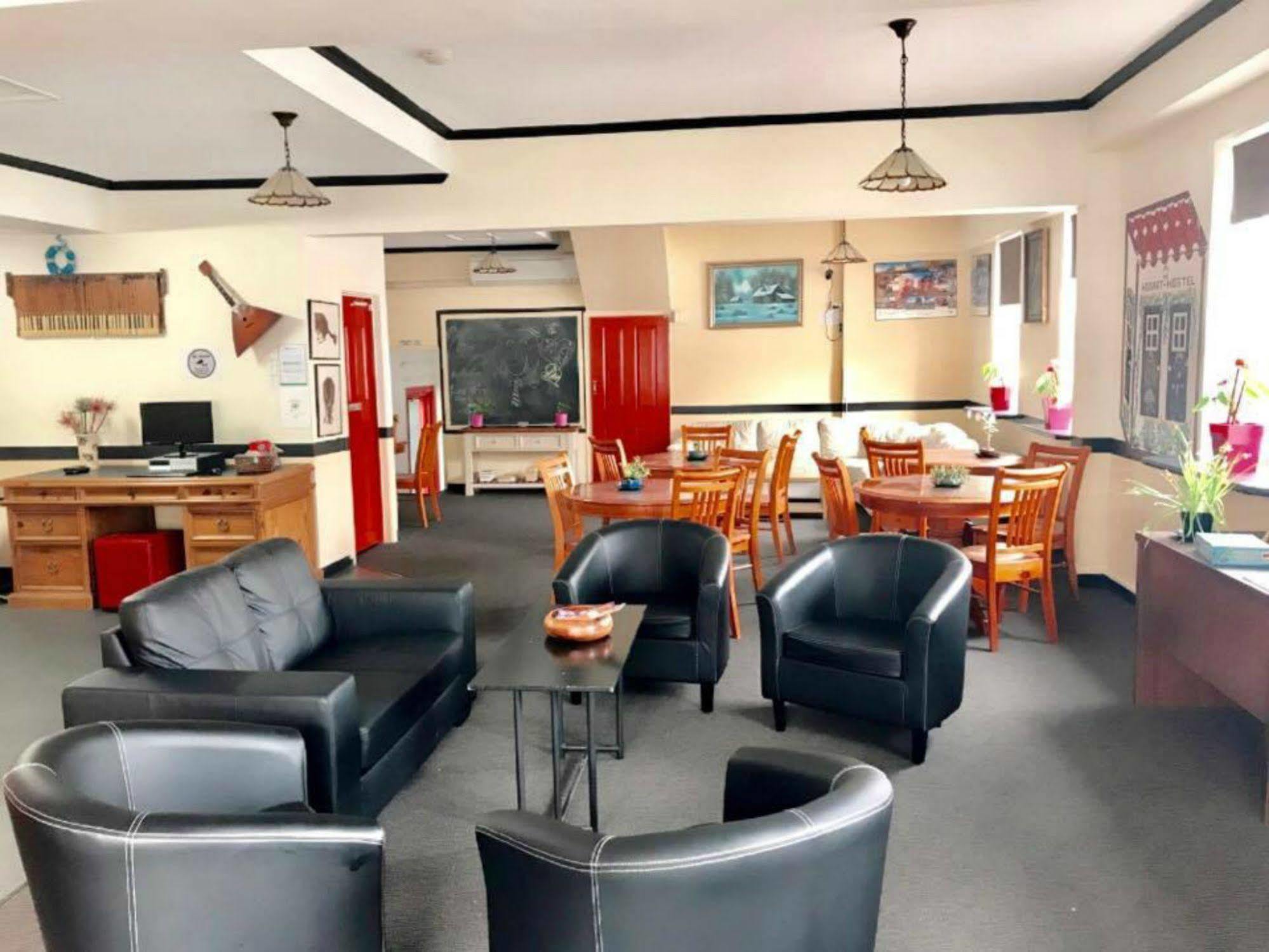 Hostel Hobart's &