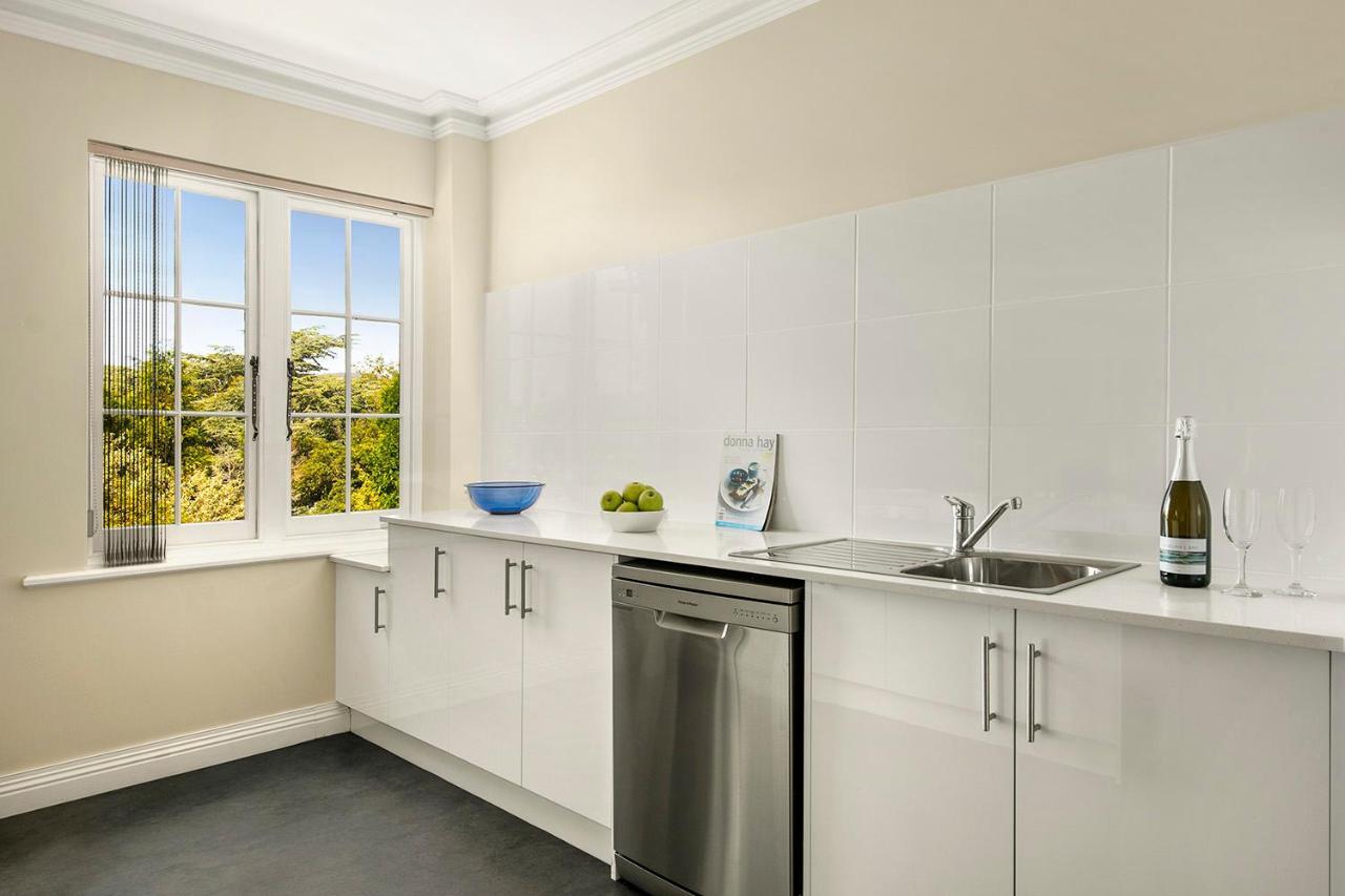 Aparthotel Quest Trinity House 3*