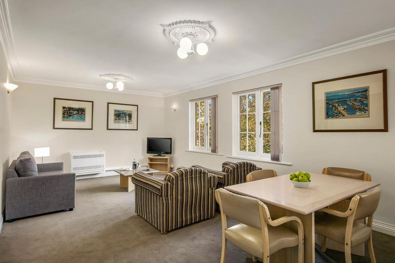 Quest Trinity House Aparthotel