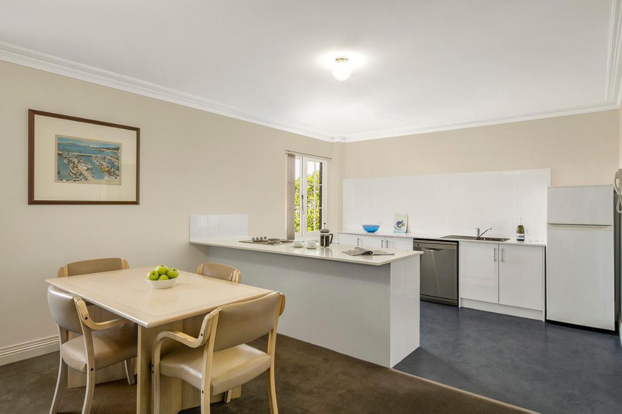 Quest Trinity House Aparthotel 3*