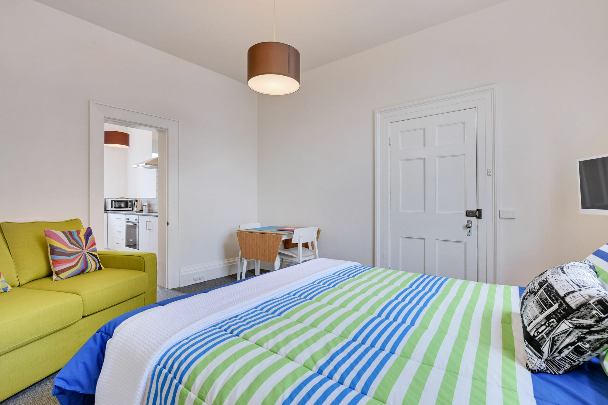 Apartment Portsea Place *