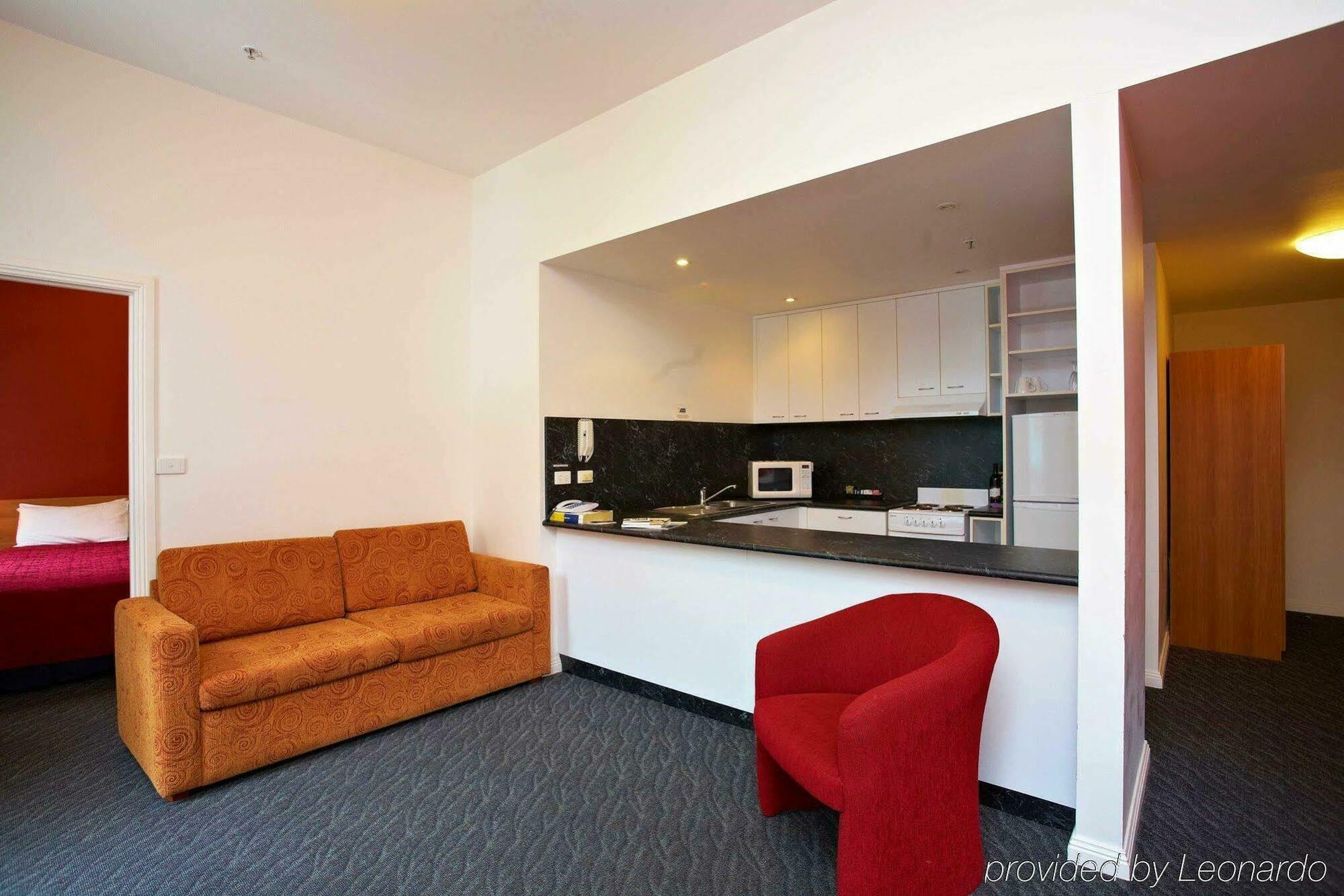 Aparthotel Quest Savoy 4*