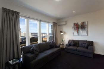 Quest Savoy 4* Hobart
