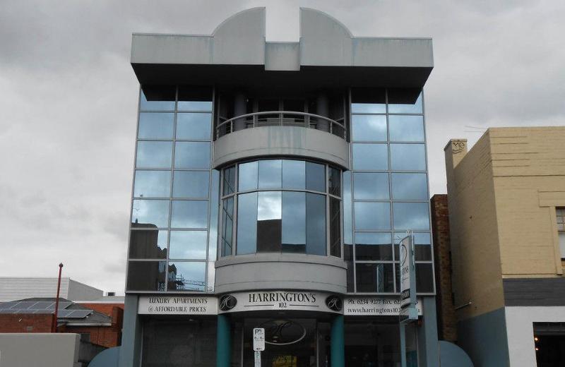 Harringtons102 3*