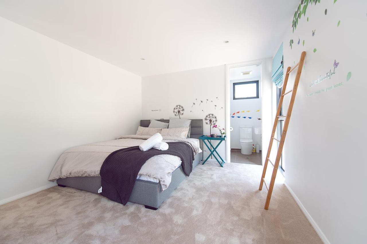 Nature & Relax House, Panoramic Sea View, Free Parking40 * Hobart