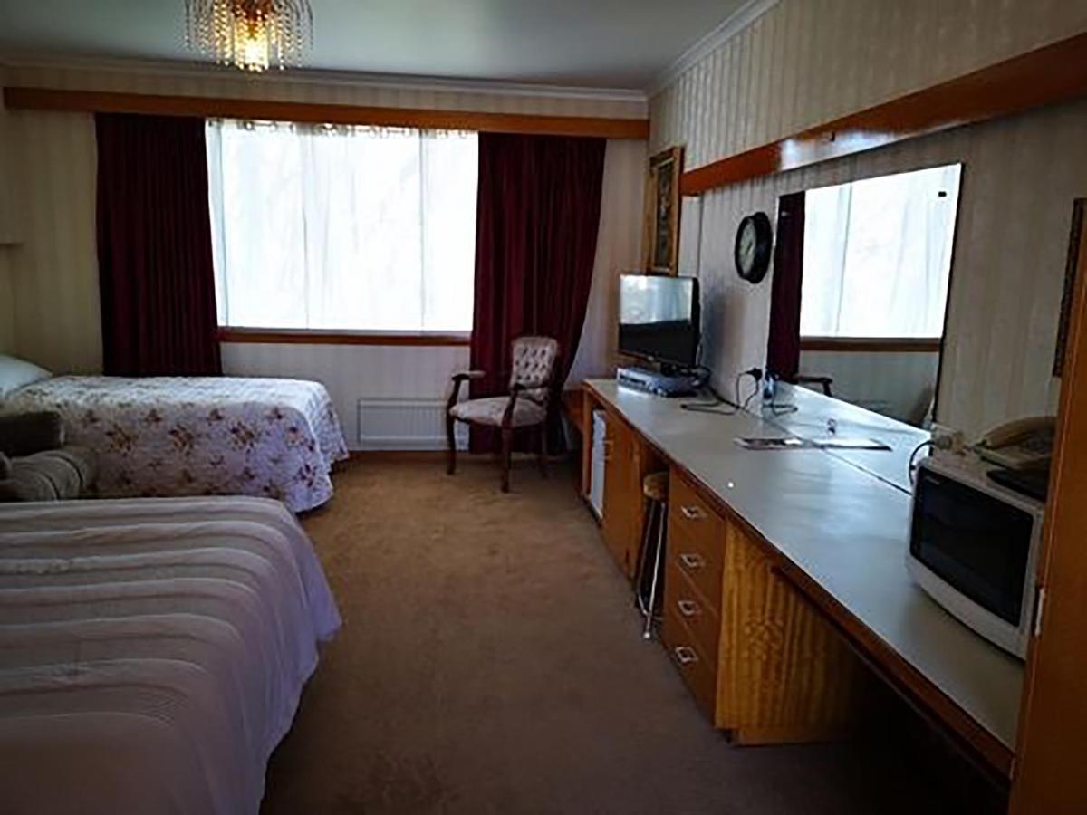 Mayfair On Cavell Motel 3*