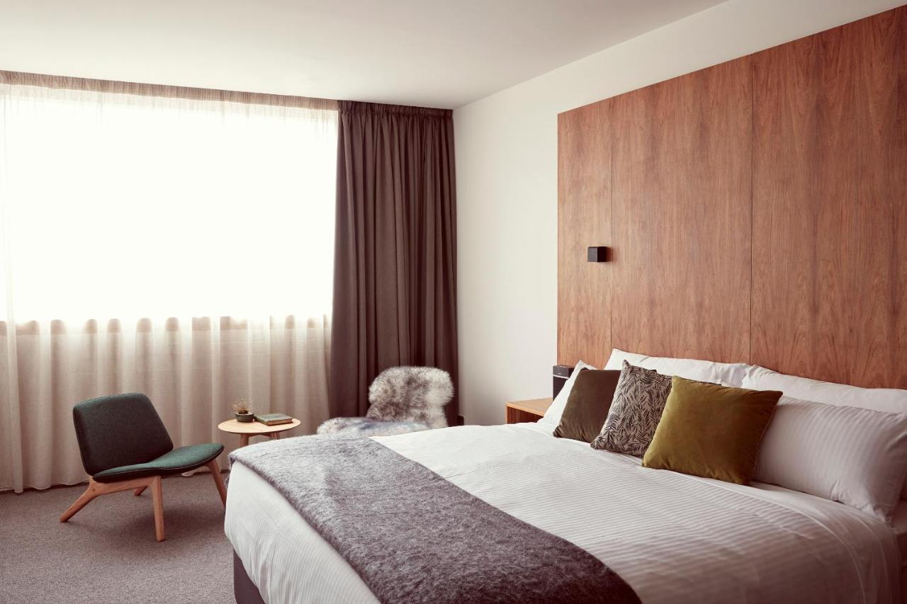 Moss 4* Hobart