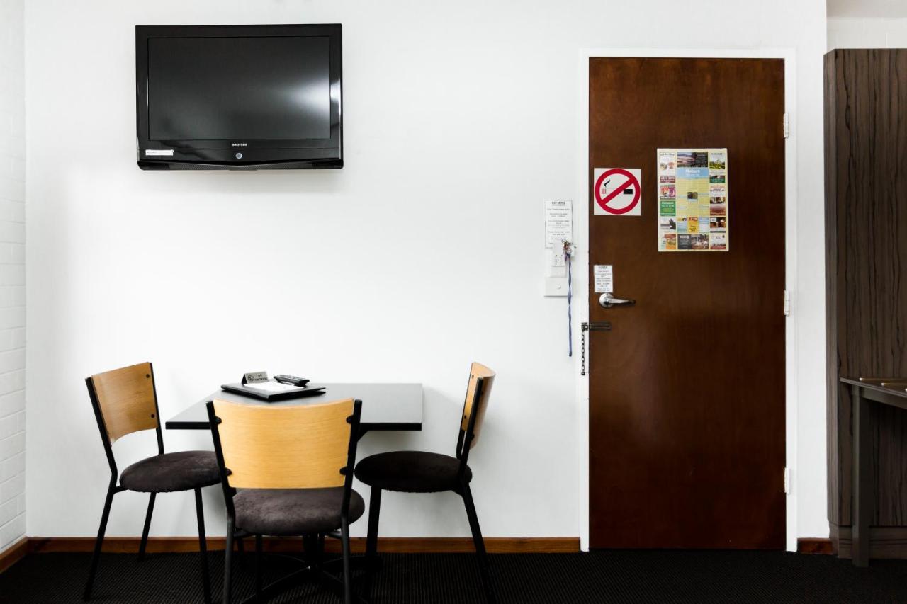 Bay Motel 3*